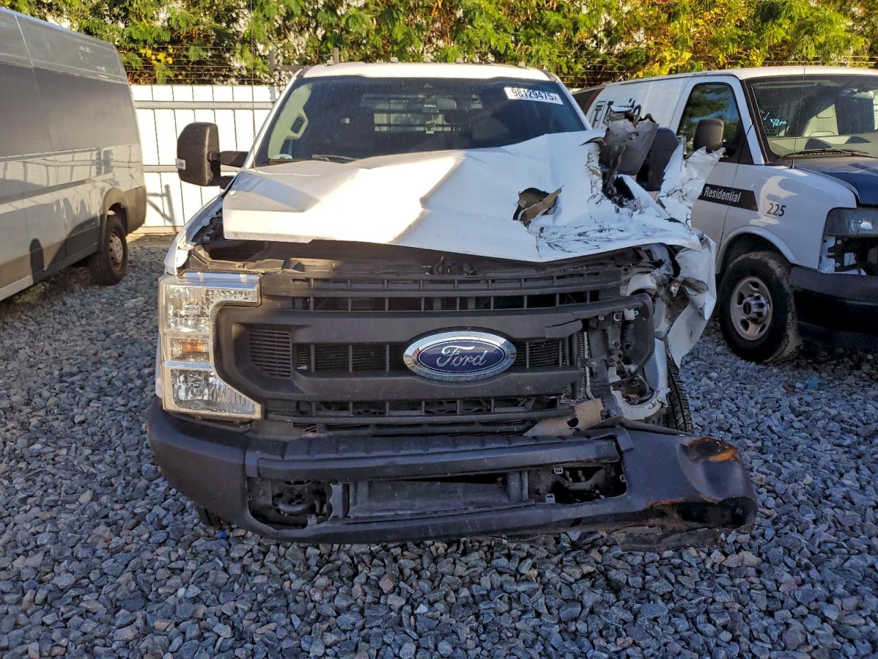 Ford F-350 Super Duty Image 3