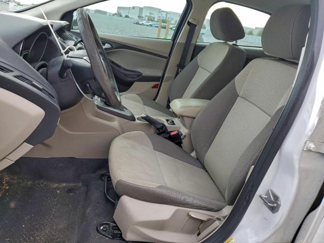 Ford Focus Se Image 8