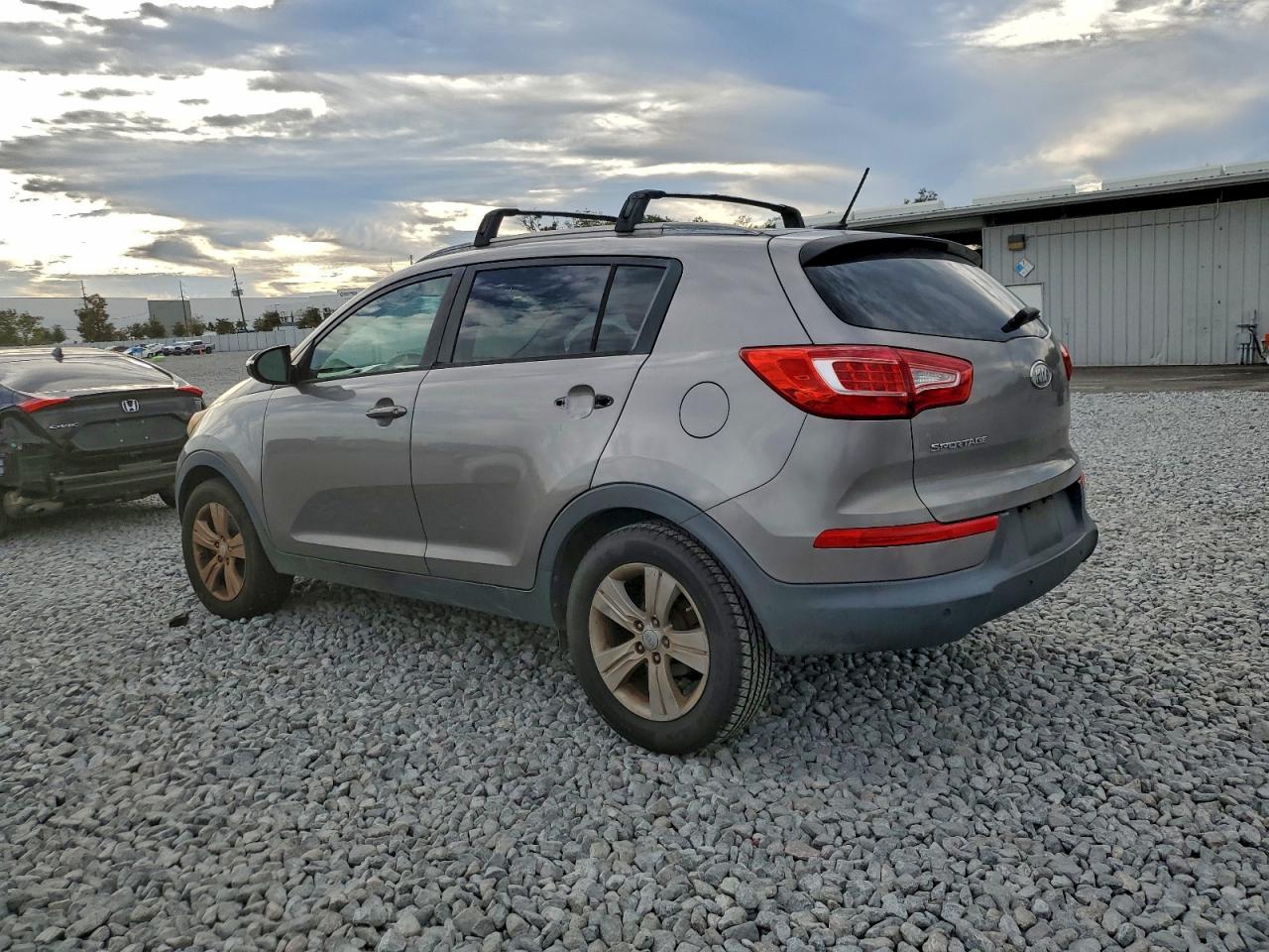 Kia Sportage Base Image 10