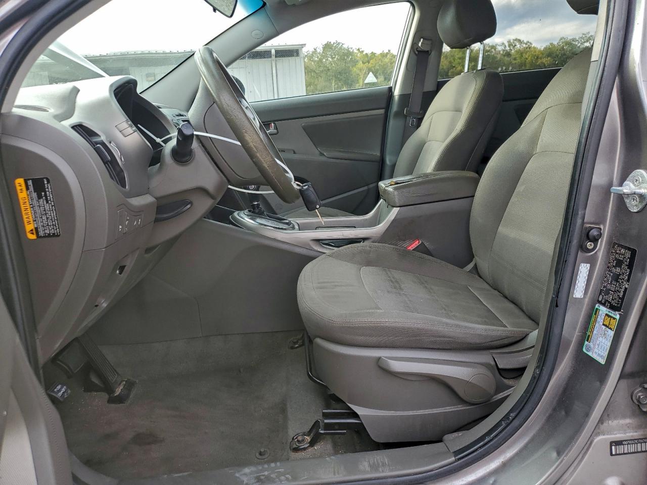 Kia Sportage Base Image 13