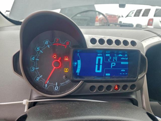 Chevrolet Sonic Lt Image 6