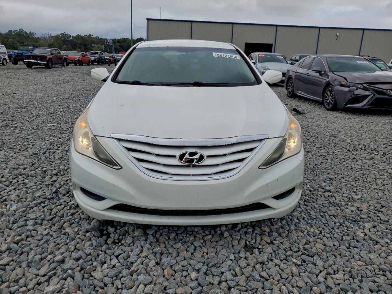 Hyundai SONATA Gls Image 3