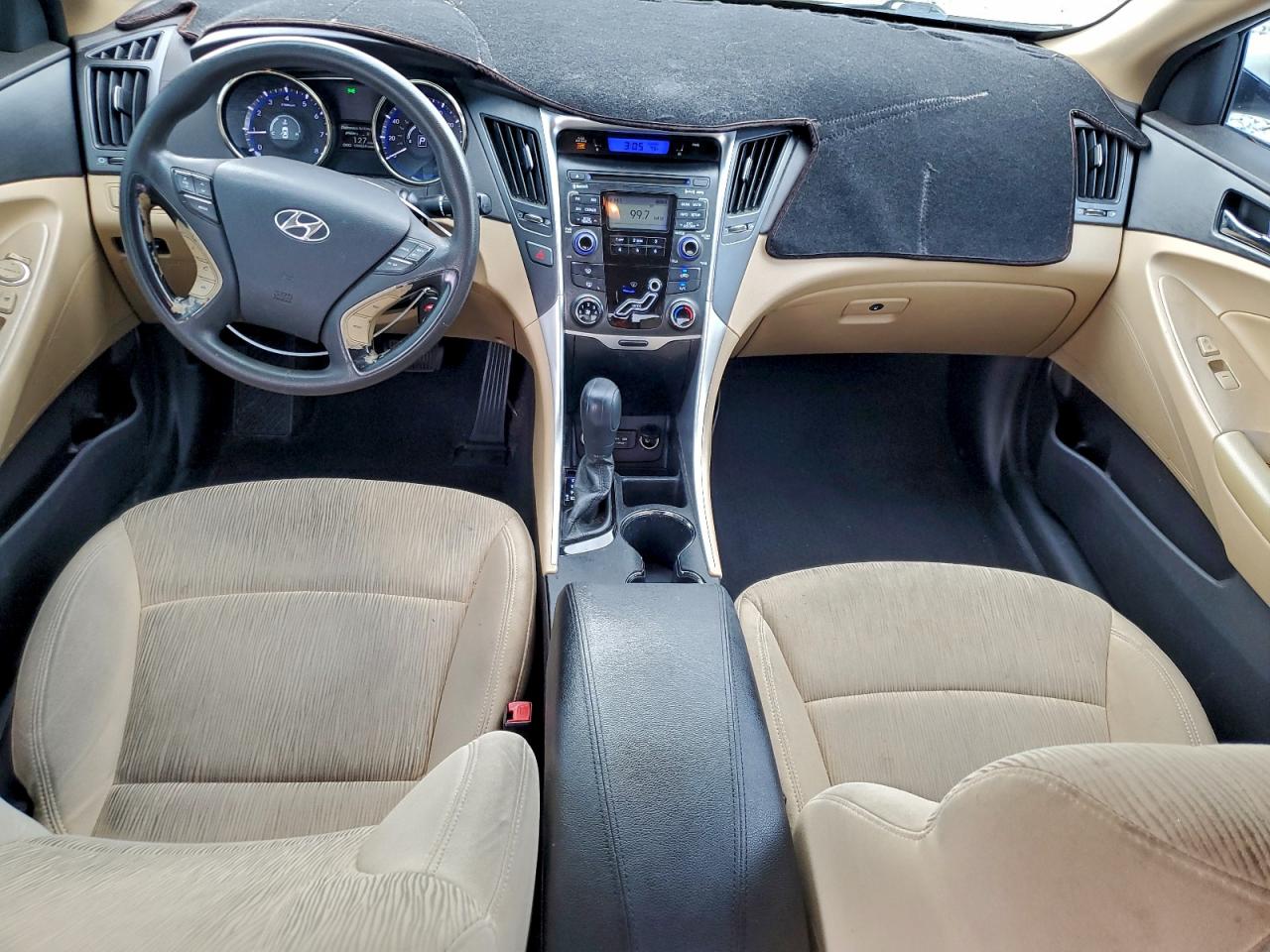 Hyundai SONATA Gls Image 9