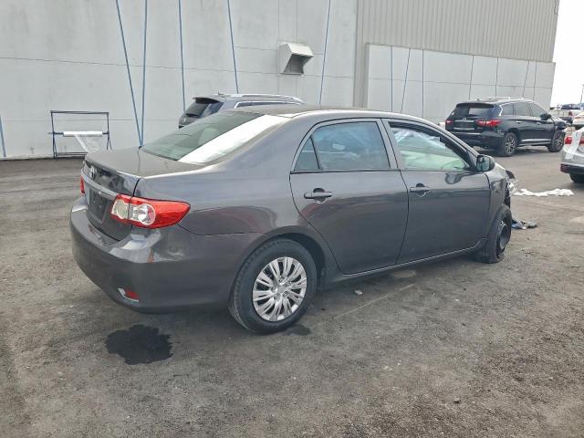 Toyota Corolla Base Image 3