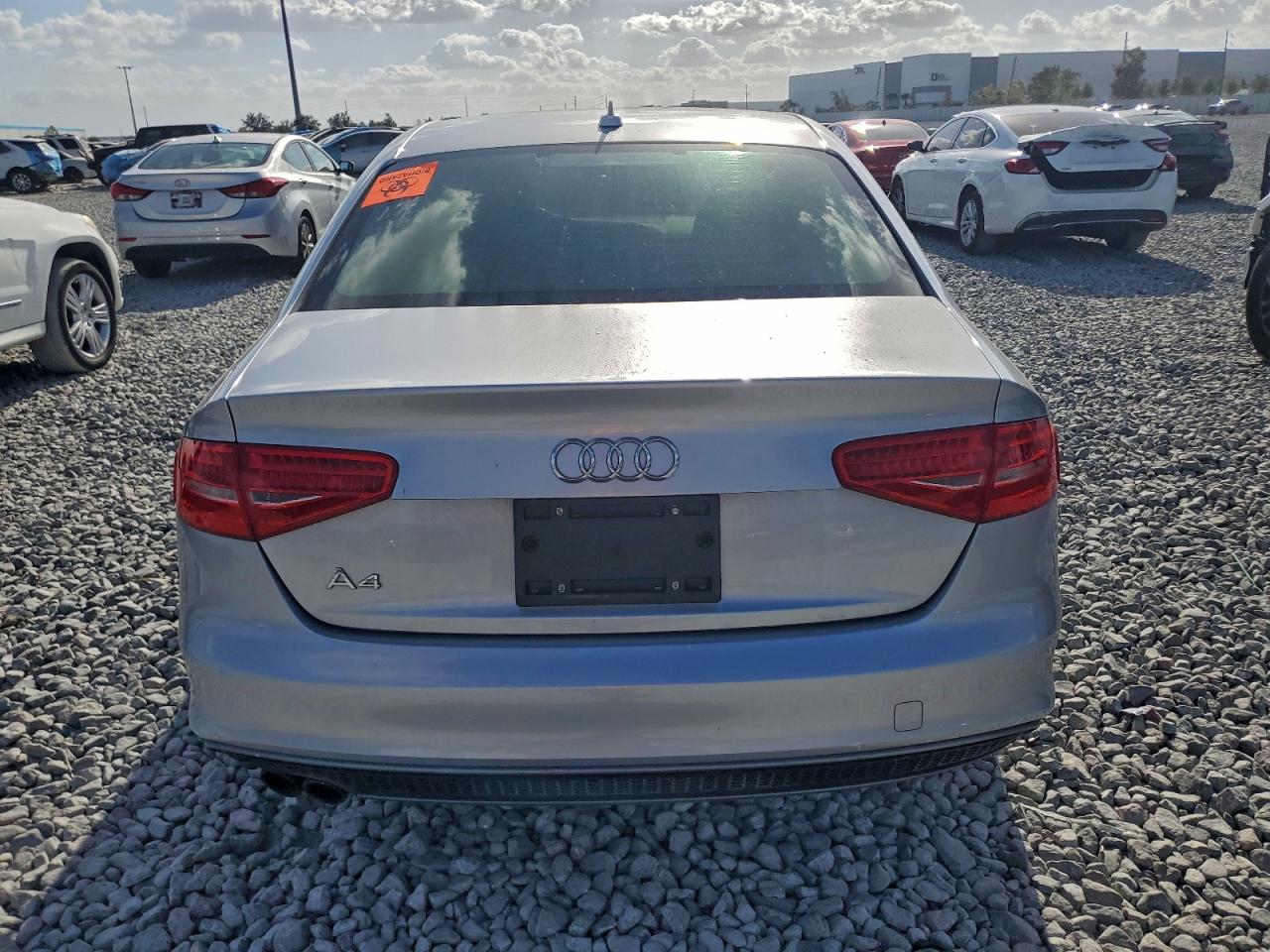 Audi A4 Premium Image 5