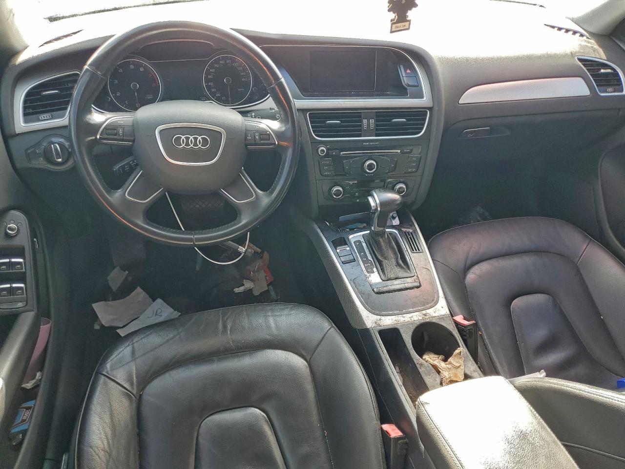 Audi A4 Premium Image 11