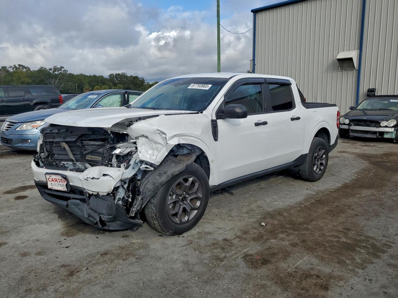 Ford Maverick Xl Image 1