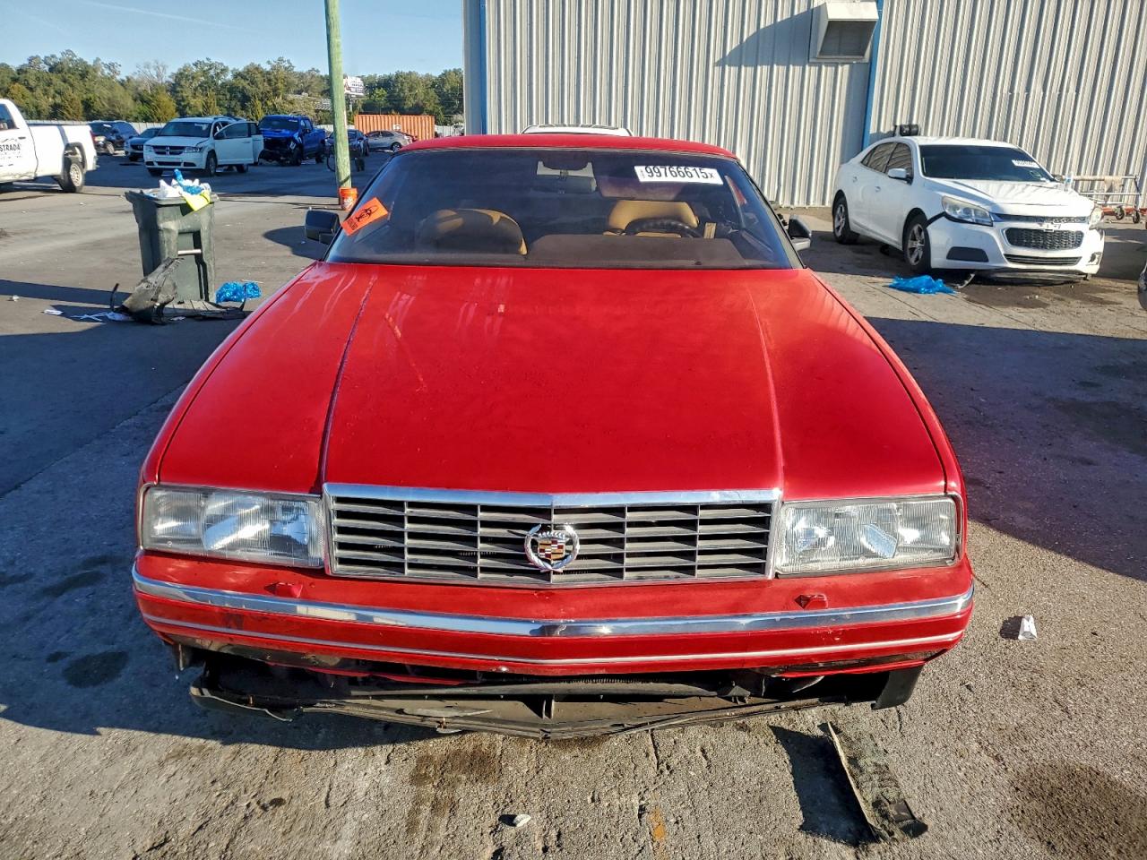 Cadillac Allante Image 12