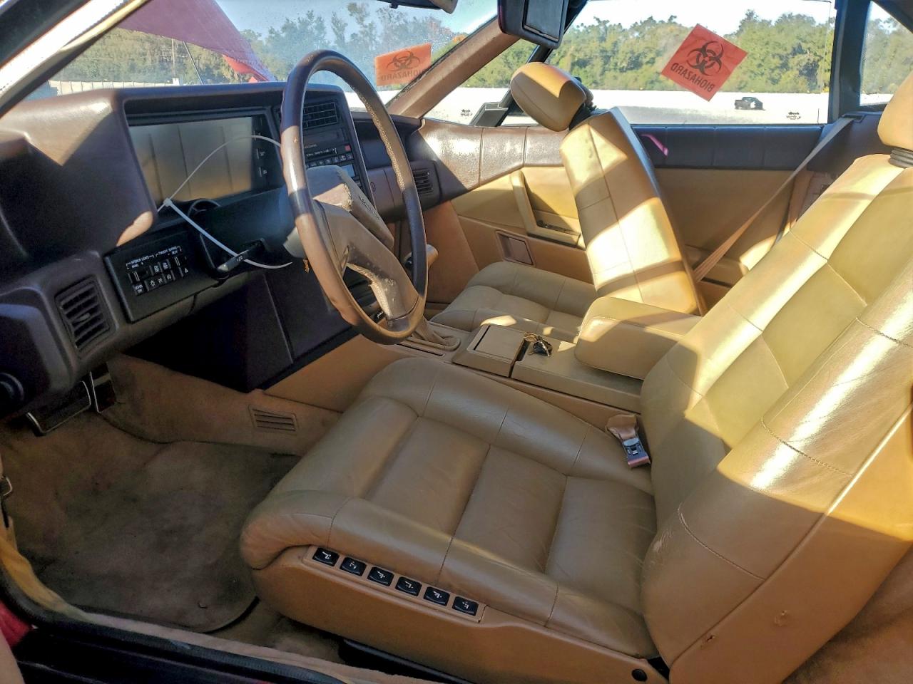 Cadillac Allante Image 9