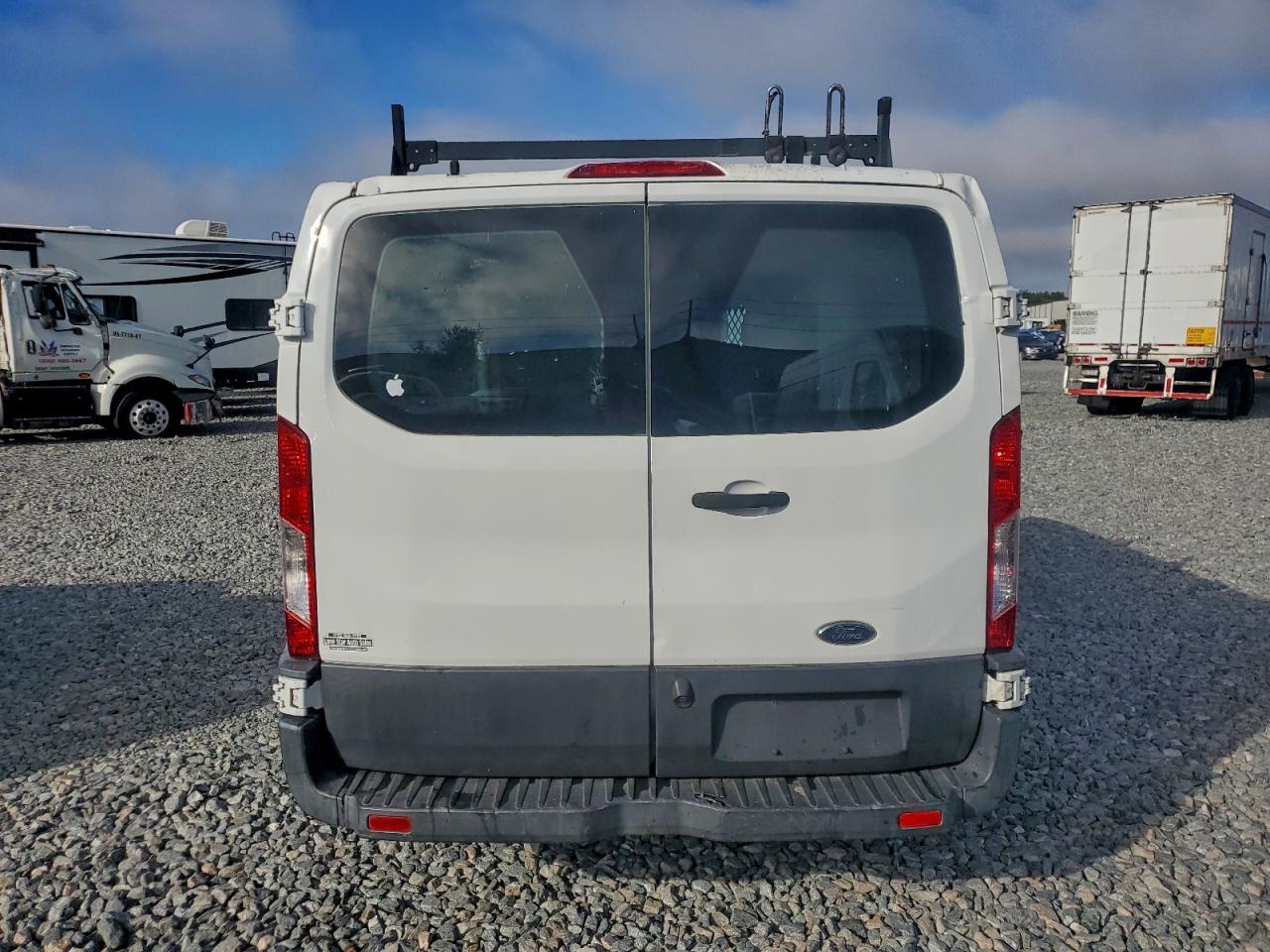 Ford Transit T-150 Image 7