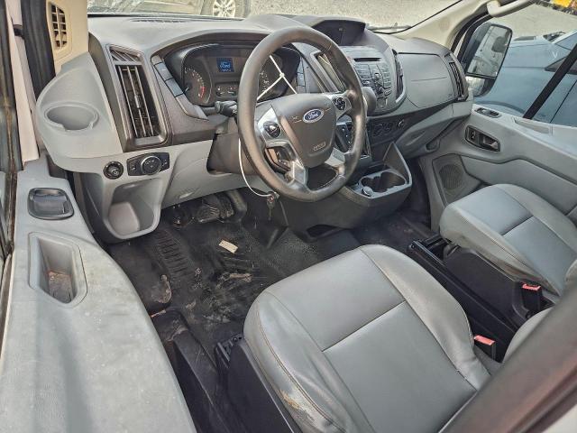 Ford Transit T-150 Image 5