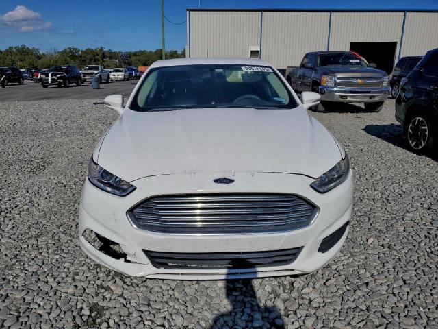 Ford Fusion Se Image 10