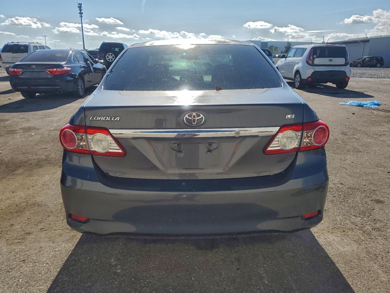 Toyota Corolla Base Image 5