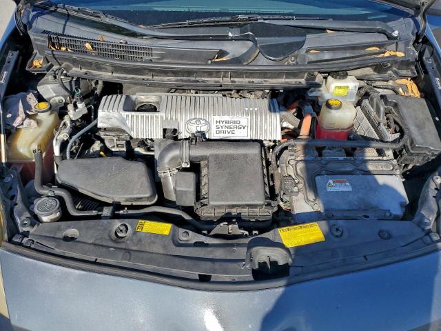 Toyota Prius Image 12