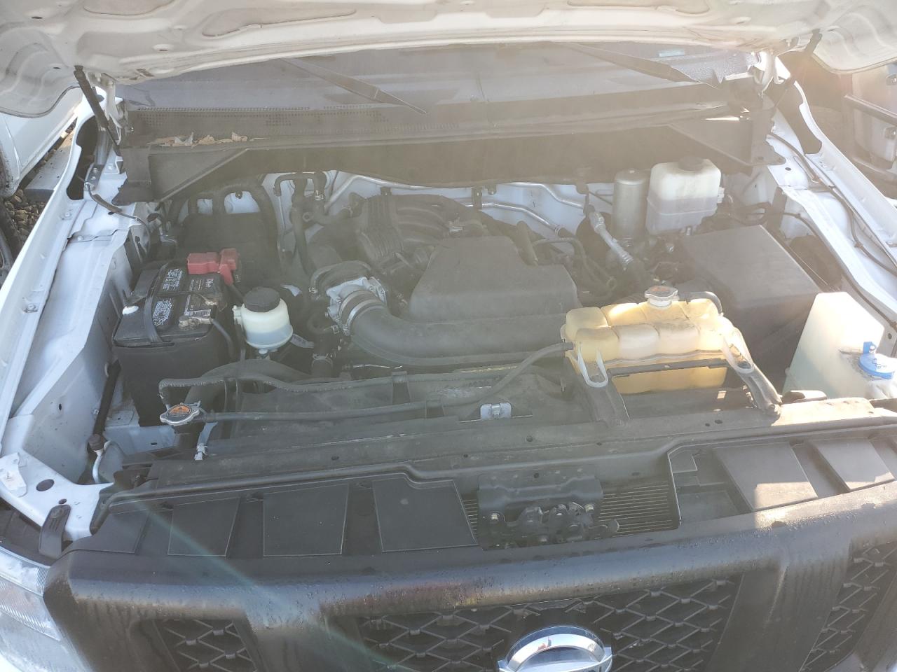 Nissan Nv 2500 S Image 9