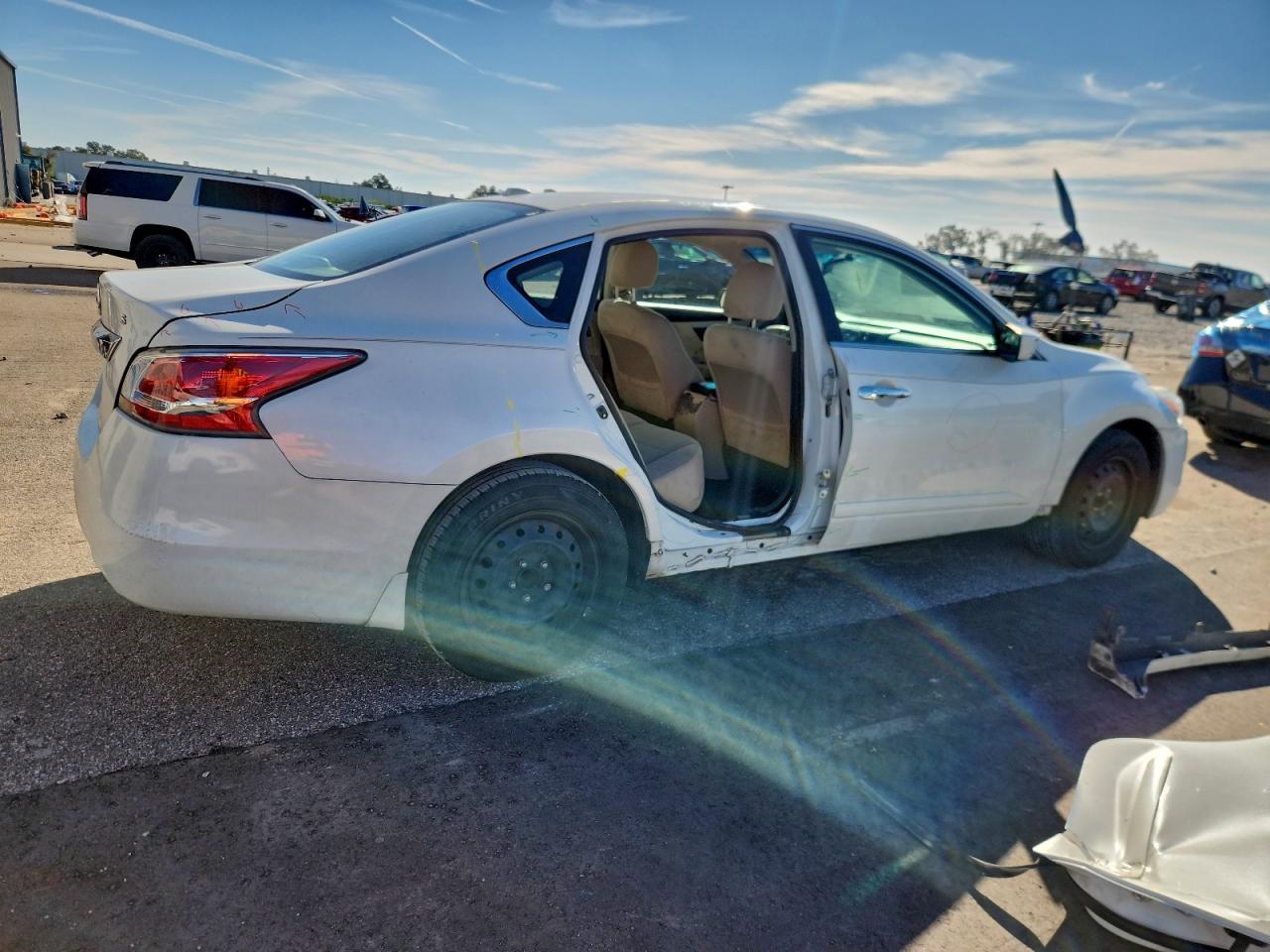 Nissan Altima 2.5 Image 4