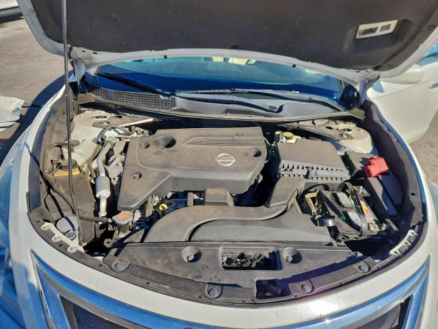 Nissan Altima 2.5 Image 12