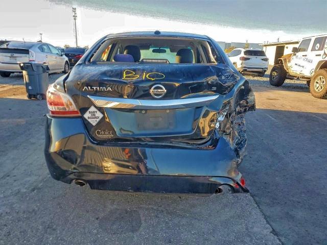 Nissan Altima 2.5 Image 7