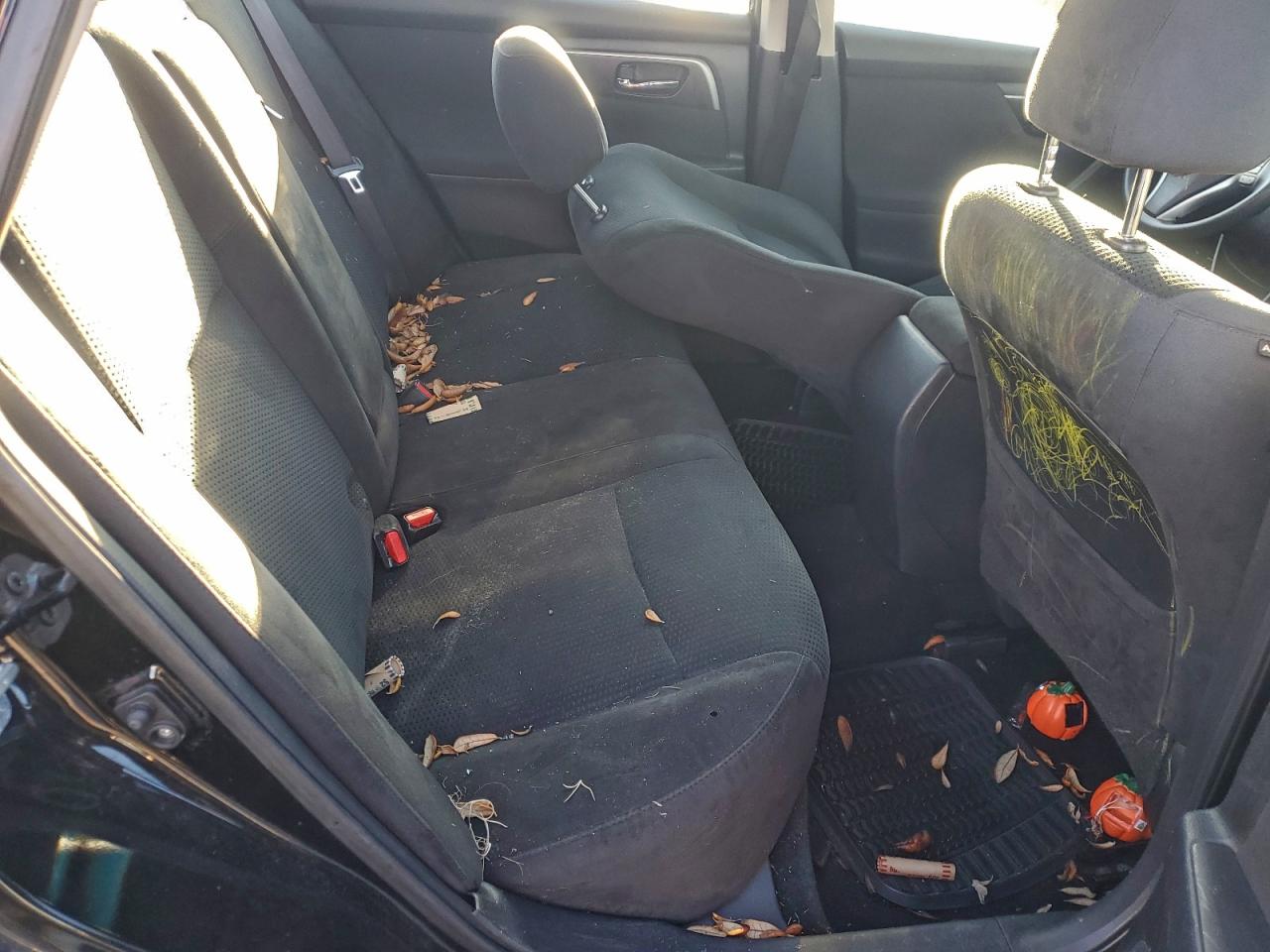 Nissan Altima 2.5 Image 8