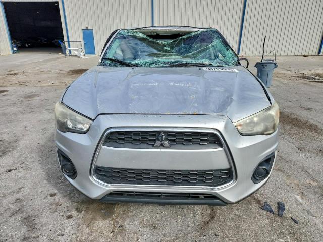 Mitsubishi Outlander Es Image 6