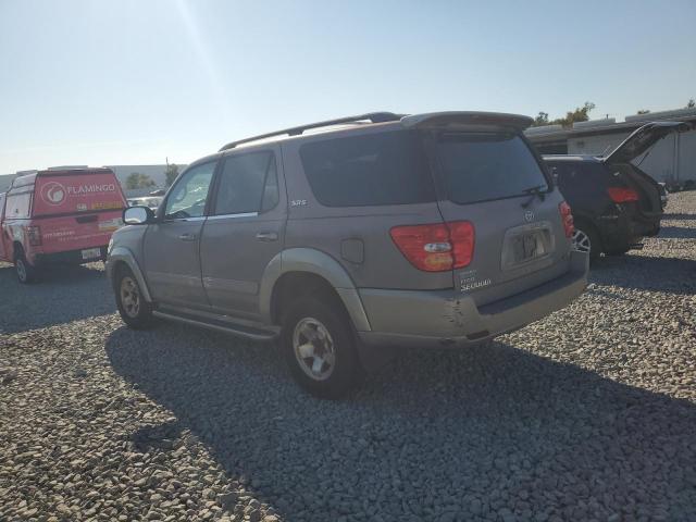 Toyota Sequoia Sr5 Image 2