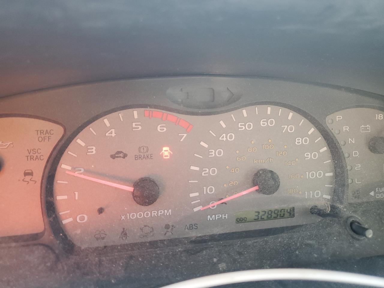 Toyota Sequoia Sr5 Image 7