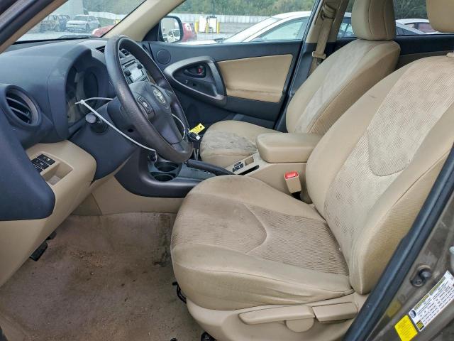 Toyota RAV4 Image 13