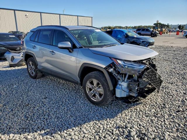 Toyota RAV4 Xle Image 12