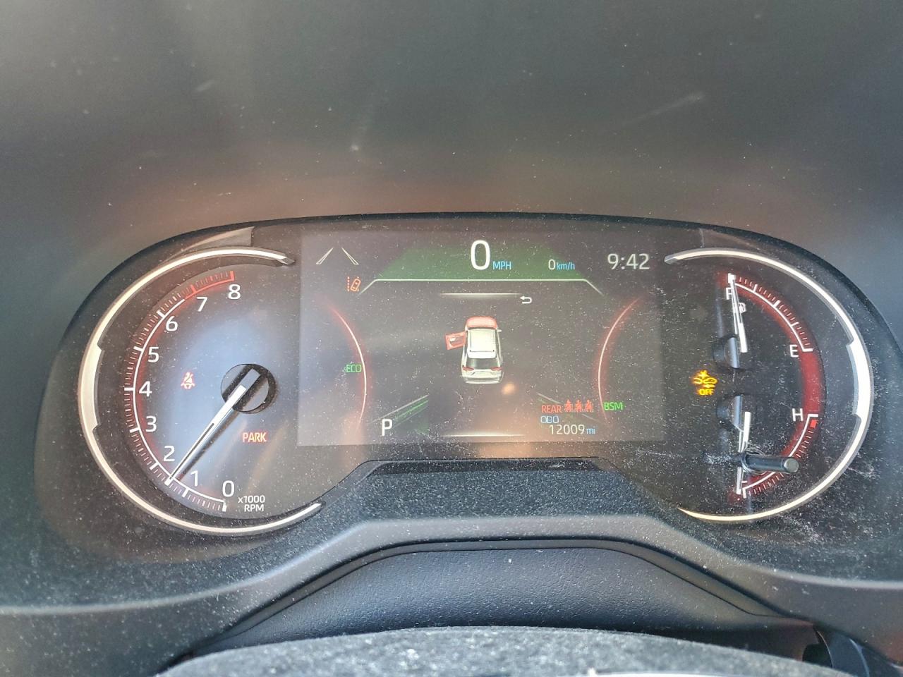 Toyota RAV4 Xle Image 6