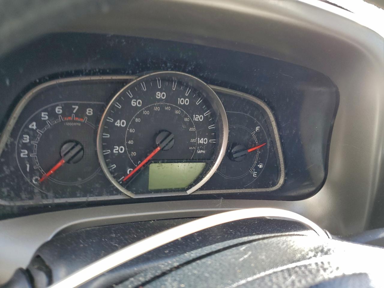 Toyota RAV4 Le Image 7