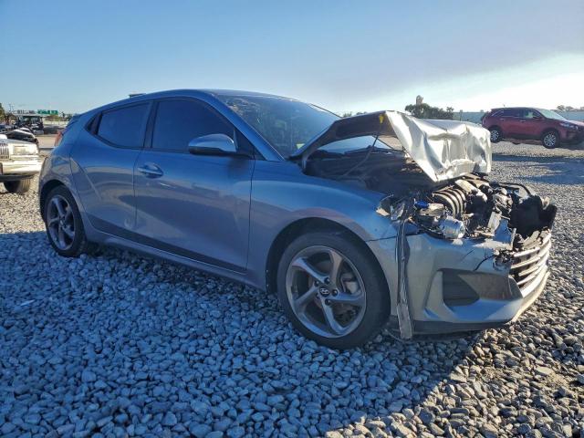 Hyundai VELOSTER Base Image 4