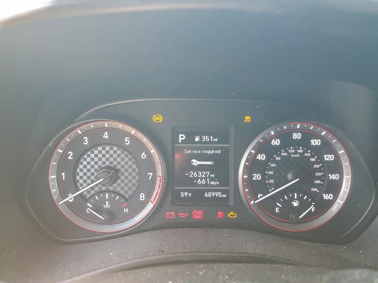 Hyundai VELOSTER Base Image 10