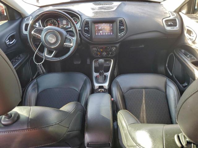 Jeep Compass Latitude Image 10
