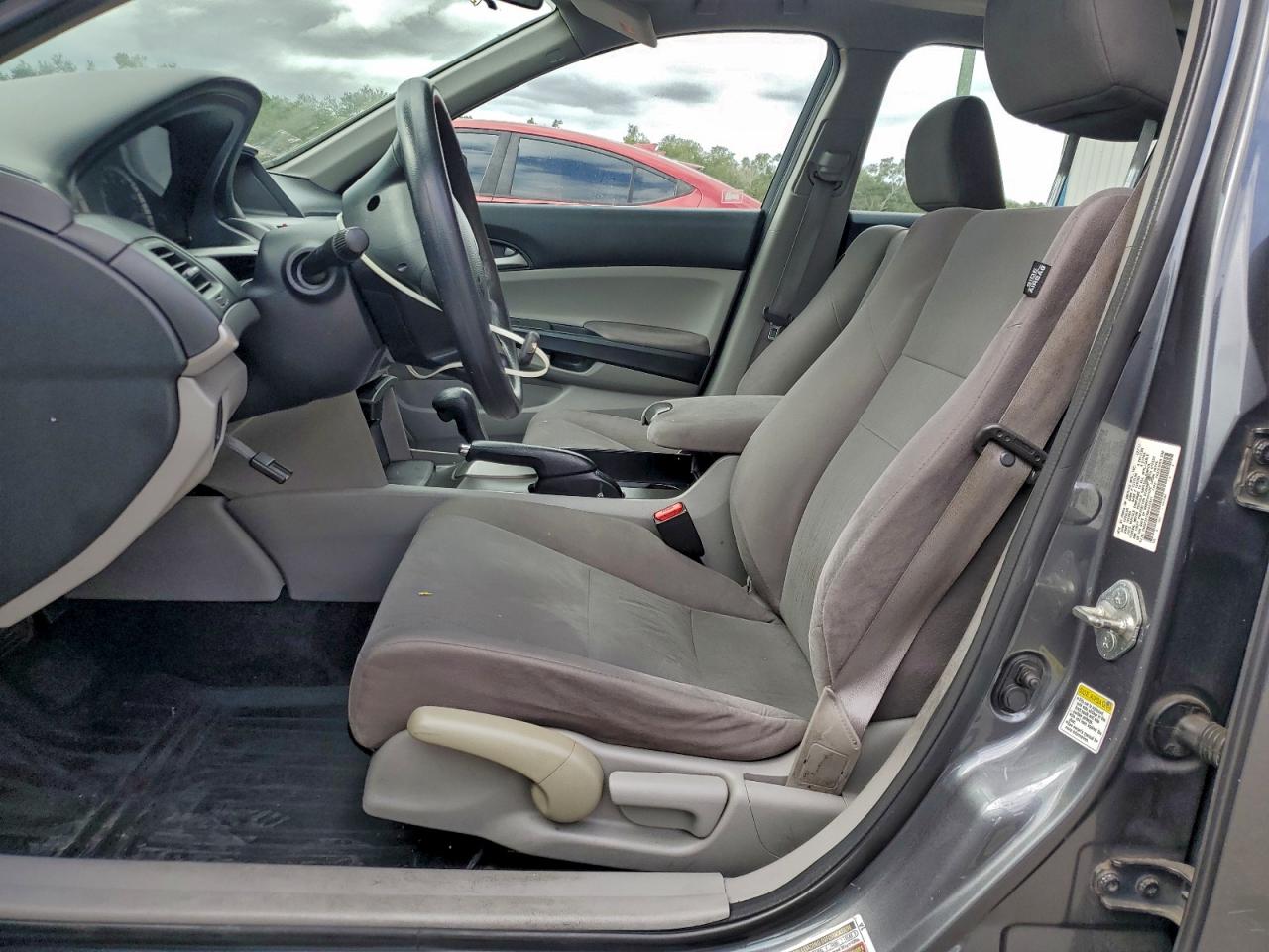 Honda Accord Lx Image 12