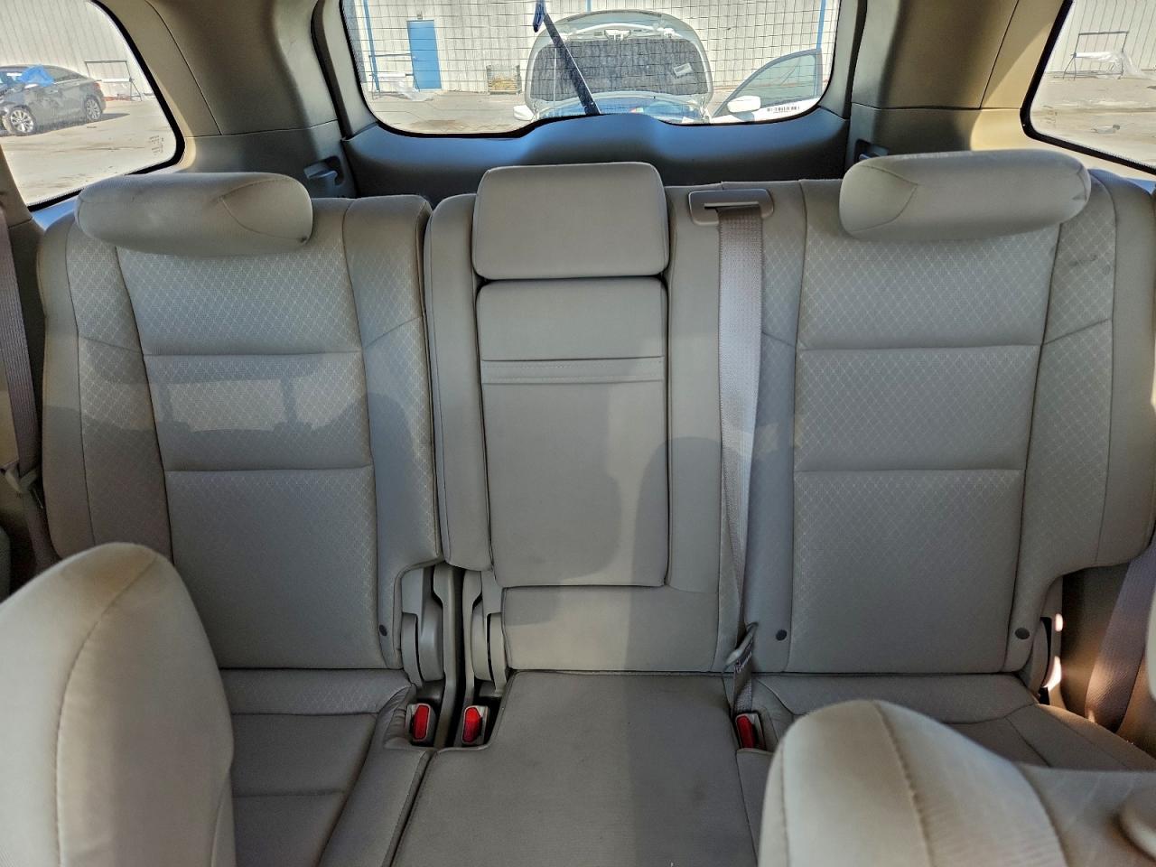 Jeep Grand Cherokee Laredo E Image 13