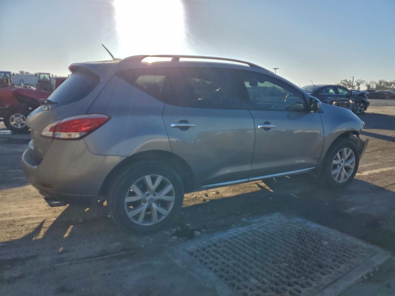 Nissan Murano S Image 11