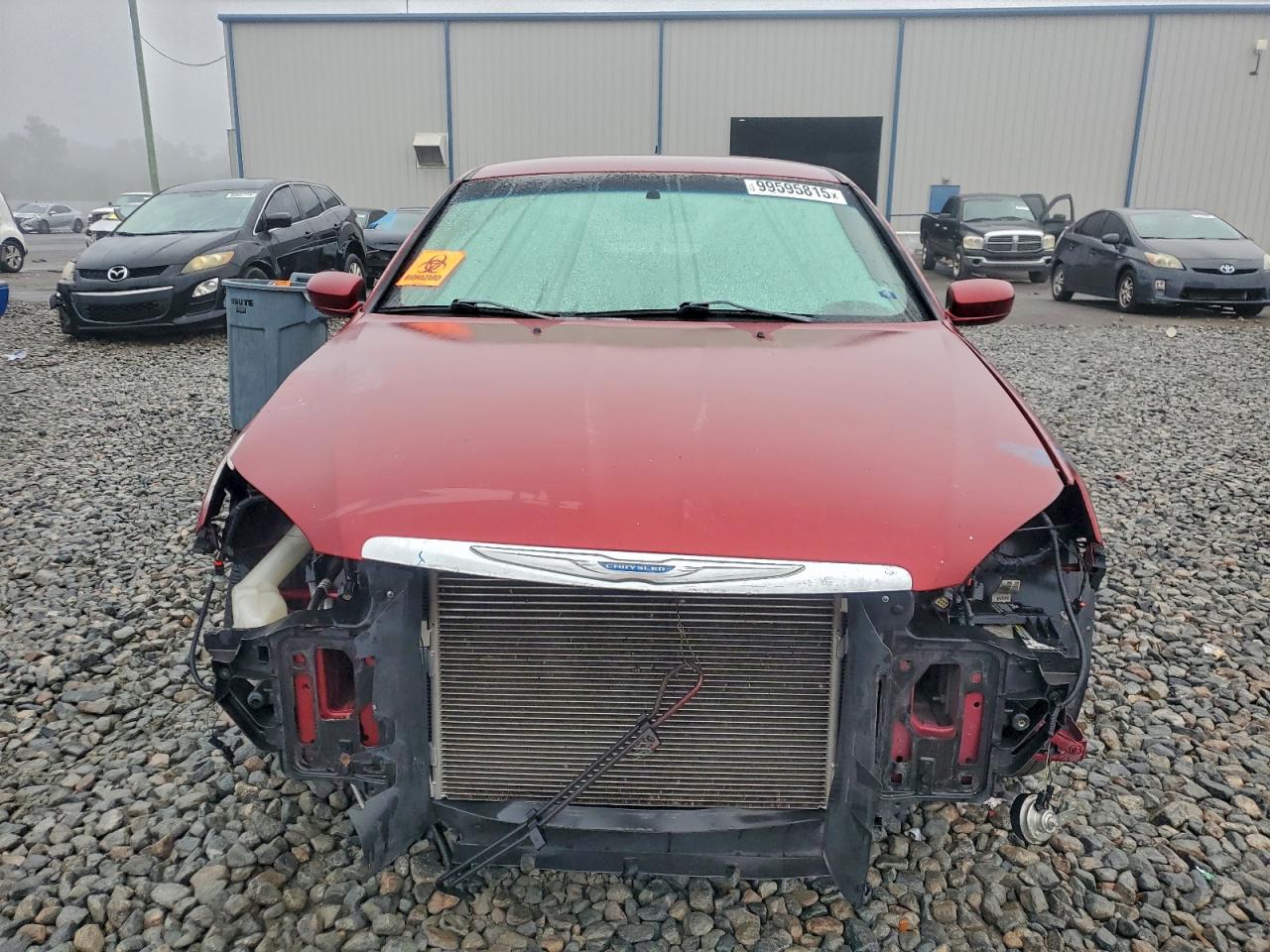 Chrysler 200 Touring Image 5