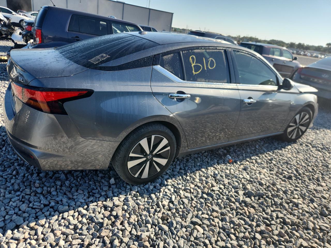 Nissan Altima Sl Image 2