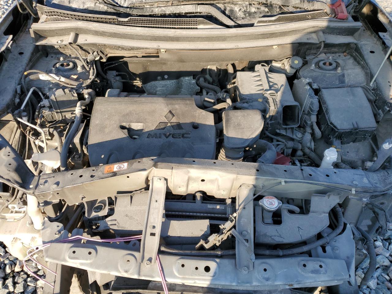 Mitsubishi Outlander Se Image 13