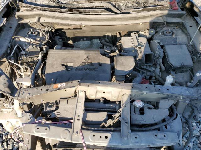 Mitsubishi Outlander Se Image 13