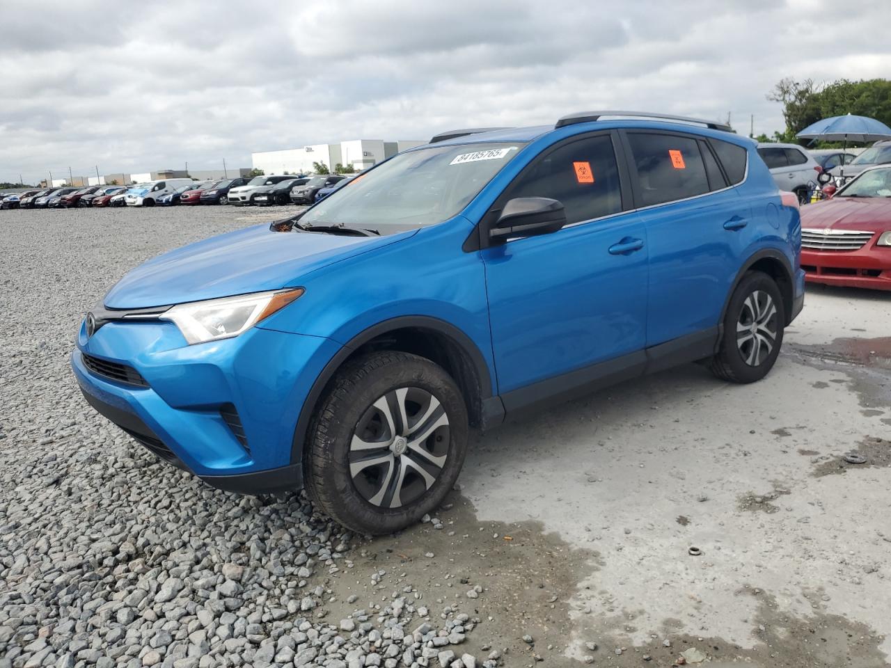 Toyota RAV4 Le Image 1