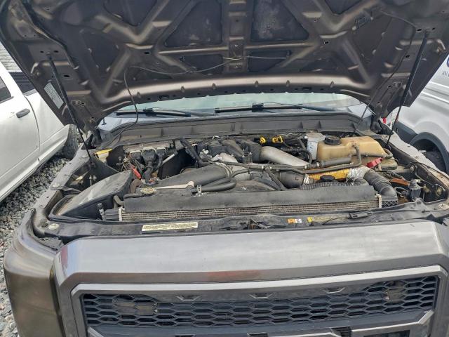 Ford F-350 Super Duty Image 7