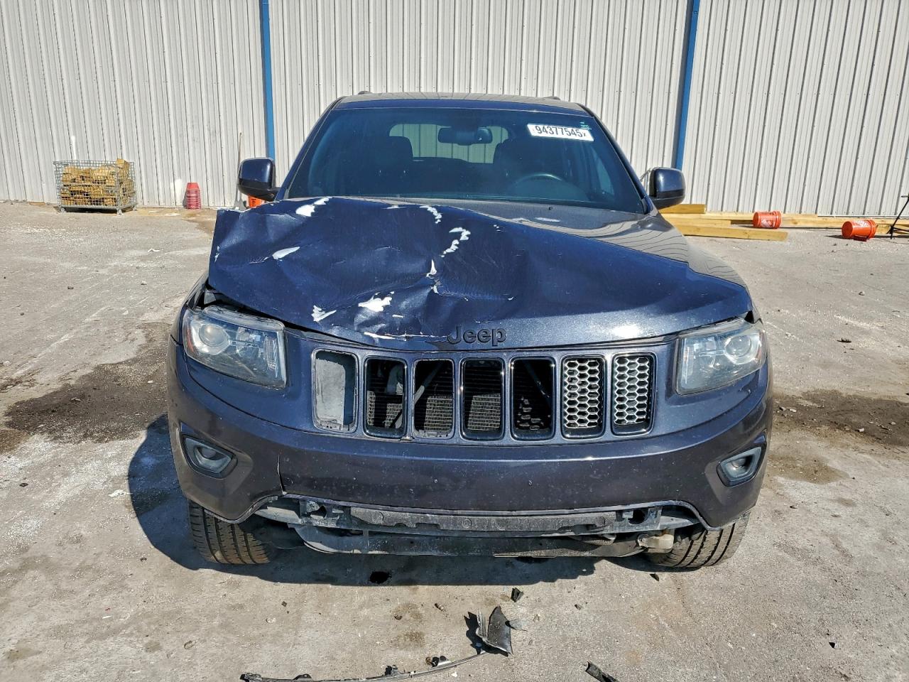 Jeep Grand Cherokee Laredo Image 2