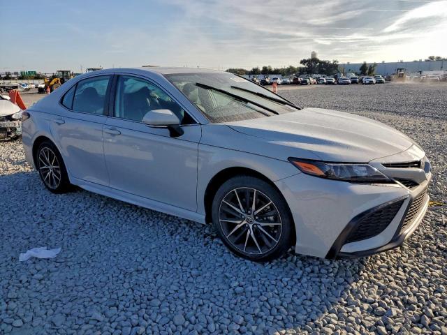 Toyota Camry Se Night Shade Image 2