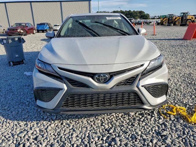 Toyota Camry Se Night Shade Image 9