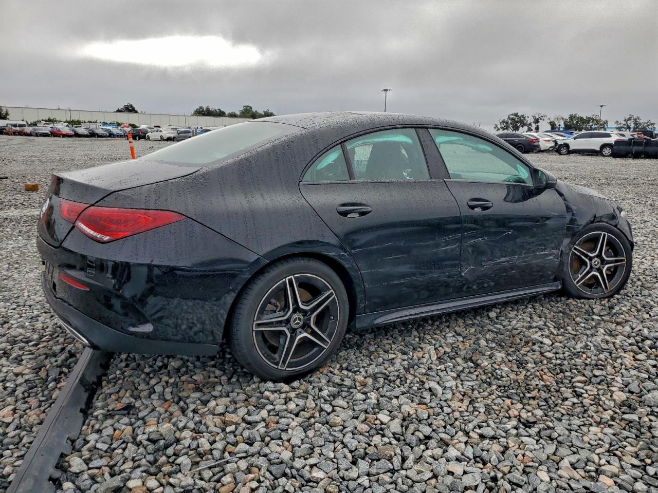 Mercedes-Benz Cla-class 250 4matic Image 5