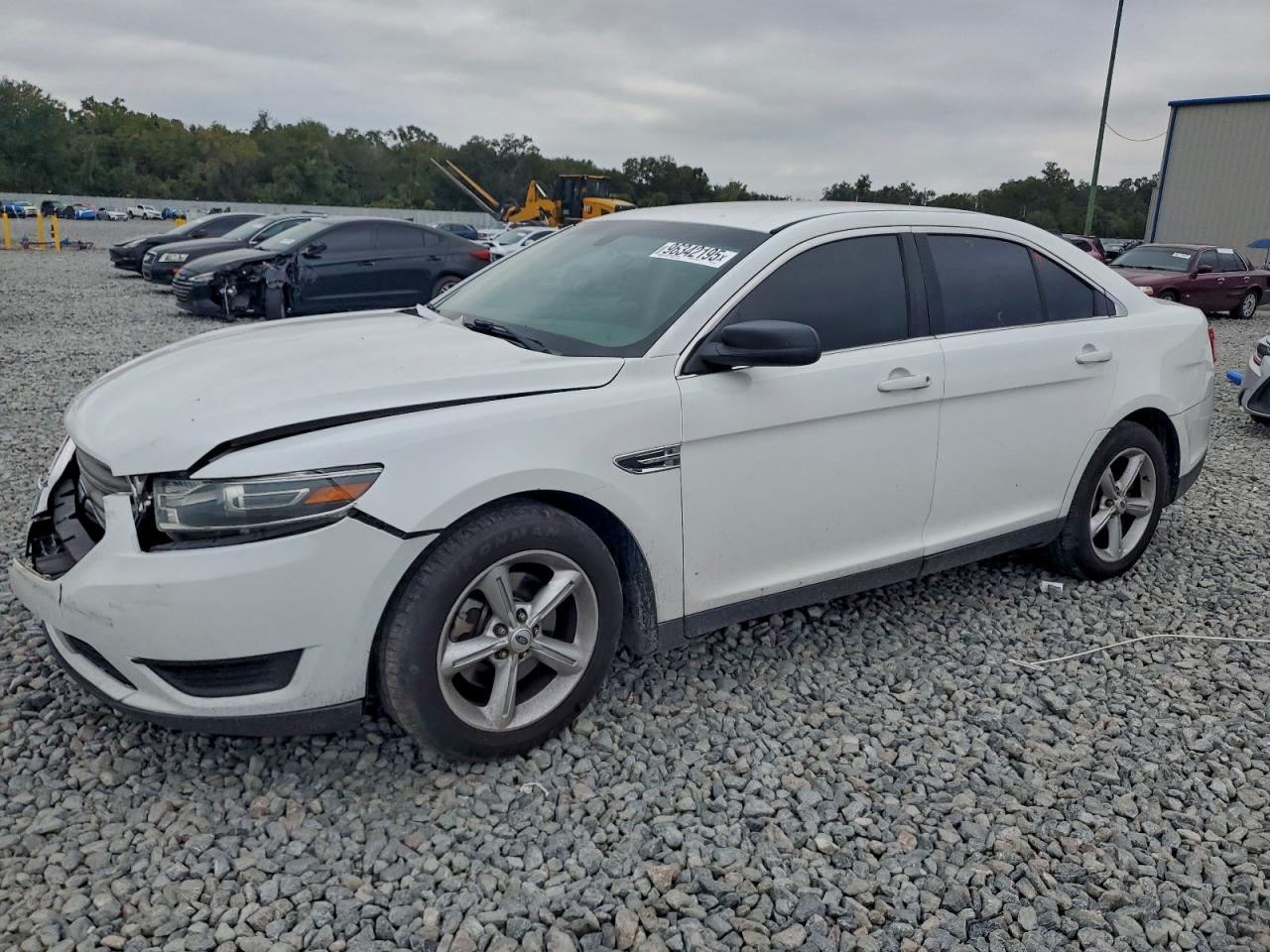 Ford Taurus Se Image 1