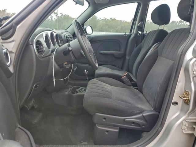 Chrysler PT Cruiser Image 2