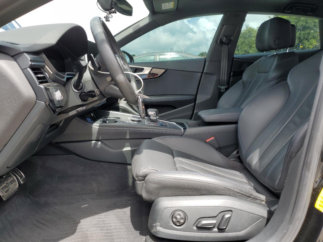 Audi A5 Premium Plus S-line Image 3