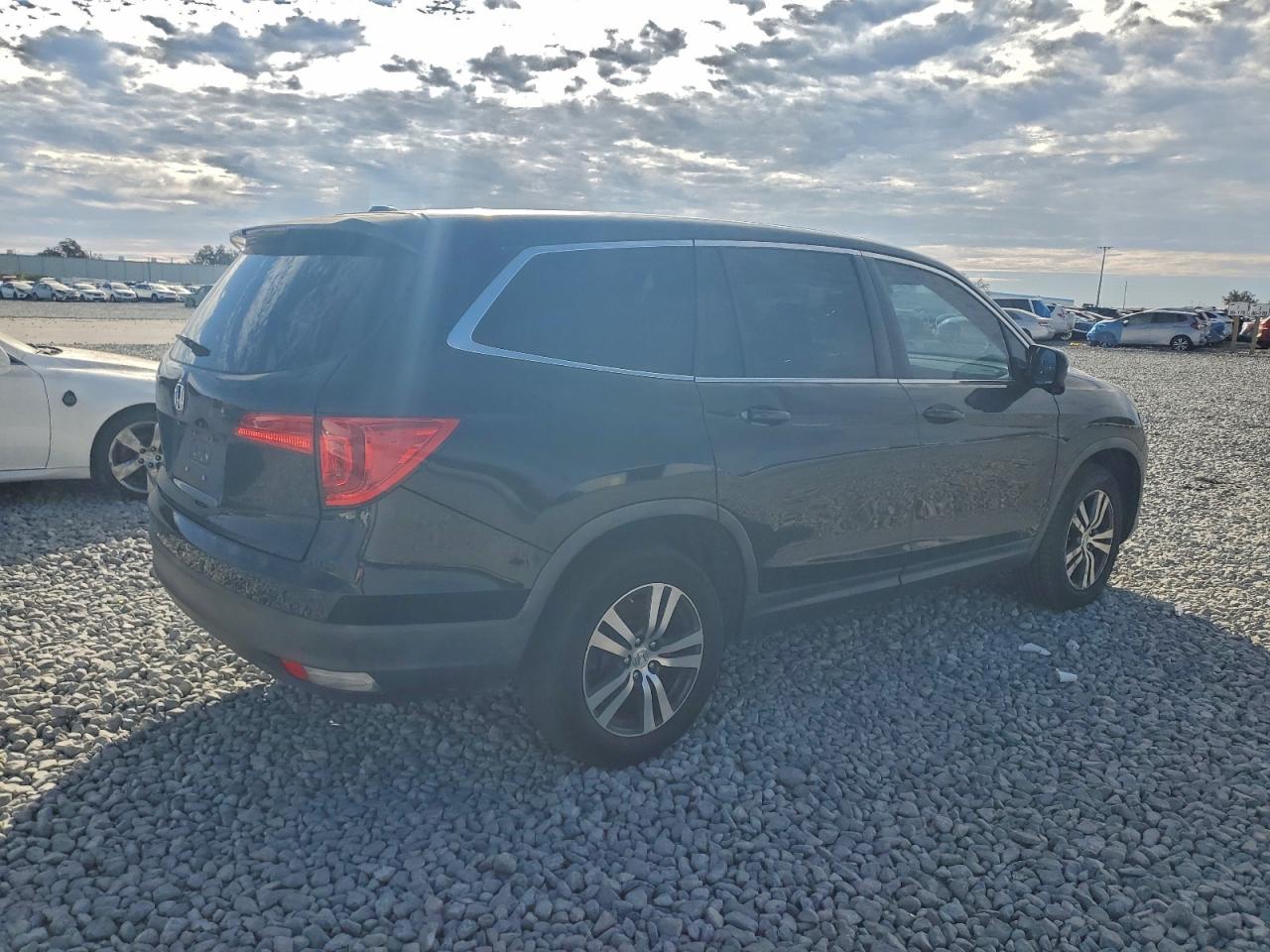 Honda Pilot Exl Image 2